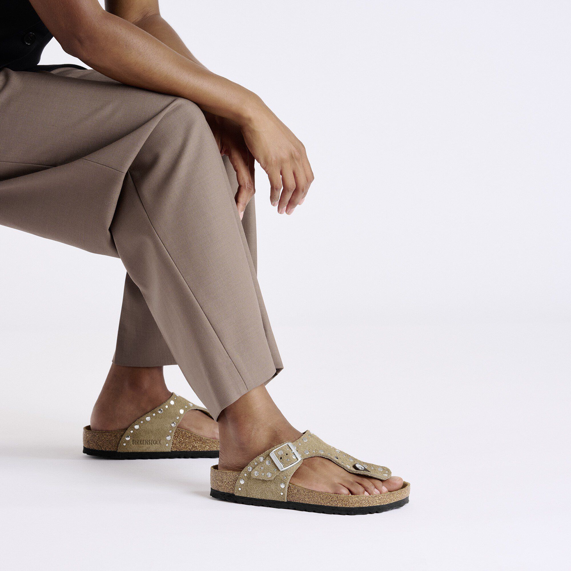 Gizeh Rivet Suede Leather - View 4