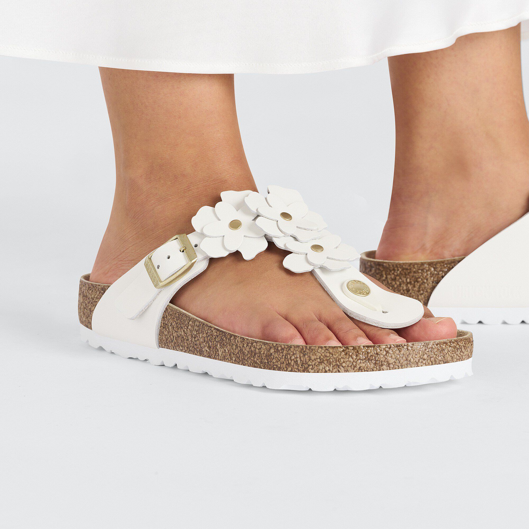Gizeh Flower Embellishment Natural Leather - View 5